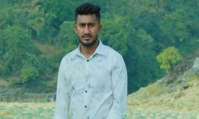 কক্সবাজার সৈকতের ঝাউগাছে ঝুলন্ত অবস্থায় সংবাদকর্মীর মরদেহ উদ্ধার