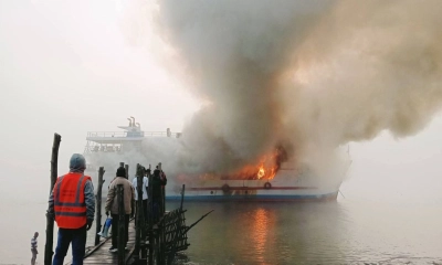 সেন্টমার্টিনগামী জাহাজে অগ্নিকাণ্ডের ঘটনায় ৫ সদস্যের তদন্ত কমিটি