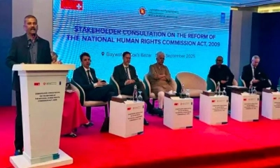 অন্তর্বর্তী সরকার মানবাধিকার রক্ষায় মাইলফলক স্থাপন করে যেতে চায় : আইন উপদেষ্টা