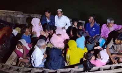 রাখাইনে সংঘাত তীব্র, দলে দলে সীমান্ত পাড়ি দিচ্ছে রোহিঙ্গারা