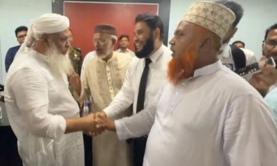 হাটহাজারীতে সংঘর্ষ: প্রশাসনের উদ্যোগে সমঝোতা