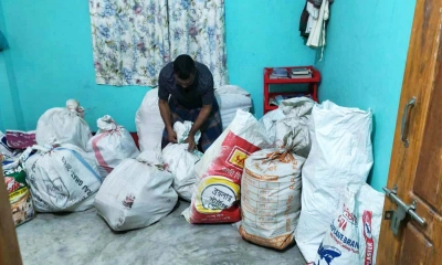 সাবেক ভূমিমন্ত্রীর বিদেশে সম্পদ অর্জনের ২৩ বস্তা আলামত জব্দ