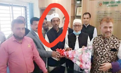 ফেসবুকে দুর্নীতির খবর শেয়ার, যুবককে পিটিয়ে জখমের অভিযোগ