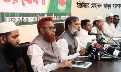 ভোটকেন্দ্রে মোবাইল নিষেধাজ্ঞা নিয়ে চট্টগ্রামে জামায়াত প্রার্থীর উদ্বেগ