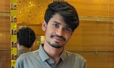 ঝড়ে ভেঙে পড়া গাছে মোটরসাইকেলের ধাক্কা, প্রাণ হারালেন আরোহী