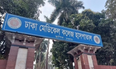 বাড্ডায় অভিমানে গলায় ফাঁস দিয়ে নারীর আত্মহত্যা