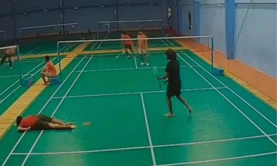 খেলার মাঝেই মৃত্যুর কোলে ঢলে পড়লেন যুবক
