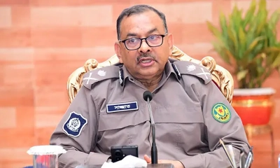 ‘দল-মতের ঊর্ধ্বে থেকে ত্রুটিবিহীন নির্বাচন উপহার দিতে হবে’