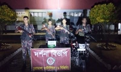 পাচারকালে দর্শনা থেকে ৫ কেজি ভারতীয় রুপা উদ্ধার