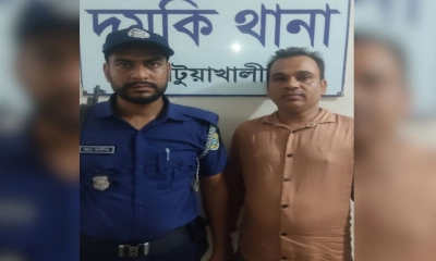 গ্রেপ্তার মনিরুল ইসলাম। ছবি- রূপালী বাংলাদেশ