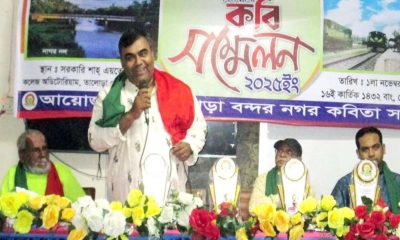 বক্তব্য দেন বগুড়া ডেপুটি পোস্ট মাস্টার জেনালের আনোয়ার মল্লিক। ছবি- রূপালী বাংলাদেশ