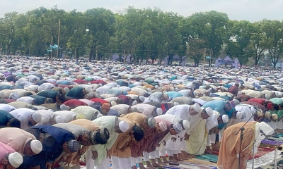 দিনাজপুরের গোর-এ-শহীদ ময়দানে লাখো মুসল্লি