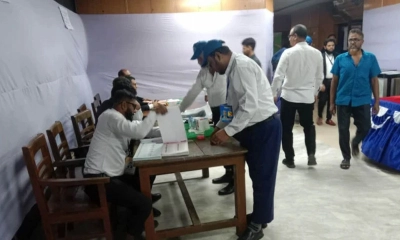 ঢাকা আইনজীবী সমিতির নির্বাচন চলছে