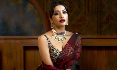 ‘পুরূষ ভালবাসি, পুরুষতান্ত্রিক সমাজ ঘৃণা করি’
