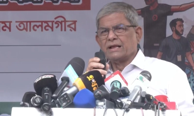 দেশকে আবার গড়ে তোলার চেষ্টা করছেন তারেক রহমান: ফখরুল