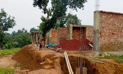 শ্রীমঙ্গলে টিলা কেটে নির্মাণ হচ্ছে রিসোর্ট
