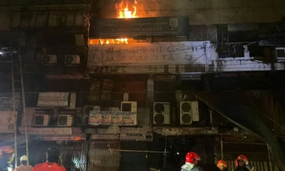 মাঝরাতে হোটেল রমনার পাশের মার্কেটে অগ্নিকাণ্ড