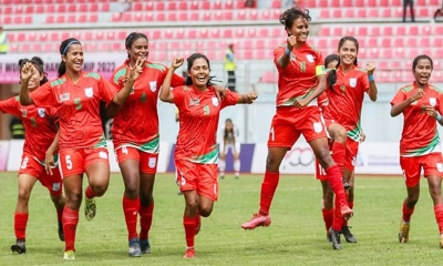 অস্টেলিয়ায় স্বপ্ন ছোঁয়ার প্রত্যয়ে  বাংলাদেশ নারী ফুটবল দল