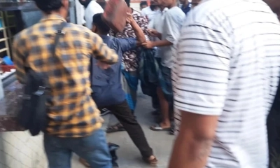 তেল শেষ হওয়ায় ফিলিং স্টেশনে হামলা-ভাঙচুর