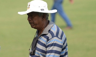 গামিনীর বিকল্প খুঁজছে বিসিবি