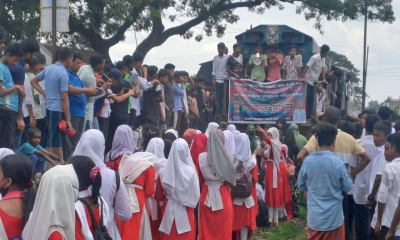 শিশু সাদাব হত্যা, ঢাকা-ময়মনসিংহ ট্রেন যোগাযোগ আড়াই ঘণ্টা বন্ধ