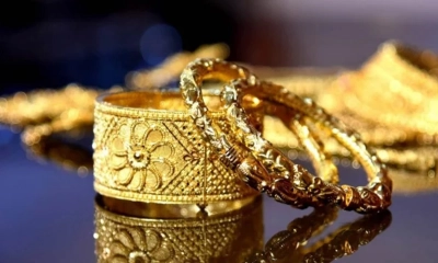 স্বর্ণের দাম আরও কমলো