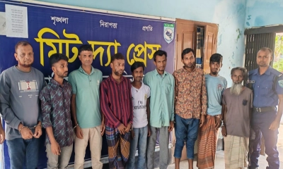 রাতভর অভিযানে হাকিমপুরে আটক ৯