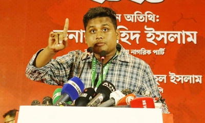 প্রশাসনের চরিত্রের কোনো পরিবর্তন হয়নি: হাসনাত