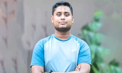 ‘লাল কার্ড’ পোস্টে তোলপাড়, কাকে ইঙ্গিত করলেন হাসনাত?