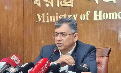 সন্ত্রাসী-চাঁদাবাজদেরকে শিগগিরই আইনের আওতায় আনা হবে : স্বরাষ্ট্রমন্ত্রী