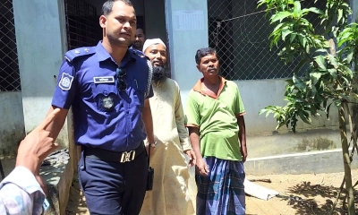 ইমাম মো. মেহেদী হাসানকে আটক করেছে পুলিশ। ছবি- রূপালী বাংলাদেশ