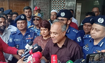 যত অবৈধ অস্ত্র আছে তা ধাপে ধাপে উদ্ধার করা হবে: স্বরাষ্ট্র উপদেষ্টা