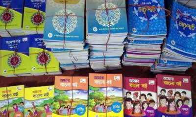 যশোরে বছরের শুরুতে সব বই পাচ্ছে না শিক্ষার্থীরা