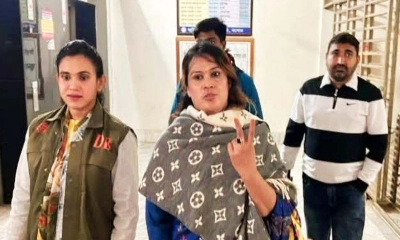 যশোরের আলোচিত মহিলা লীগ নেত্রী মহুয়া আটক