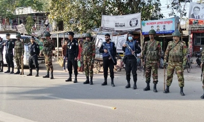 ঝিনাইদহে যৌথবাহিনীর ব্যাপক তল্লাশি