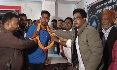 ছাত্রদলে যোগ দিলেন বৈষম্যবিরোধী ছাত্র নেতা