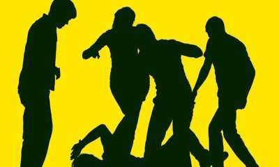 এসএসসি পরীক্ষার্থীদের মধ্যে তুমুল সংঘর্ষ