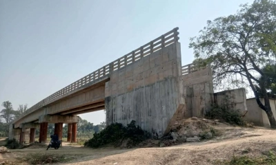 ১০ কোটি টাকার সেতুতে নেই সংযোগ সড়ক