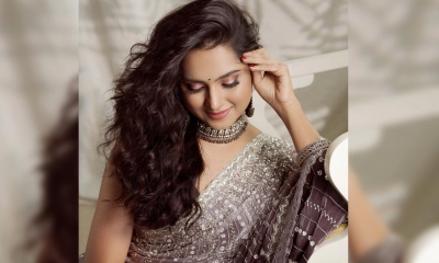 ‘গোপন তথ্য’ ফাঁস করলেন কেয়া পায়েল