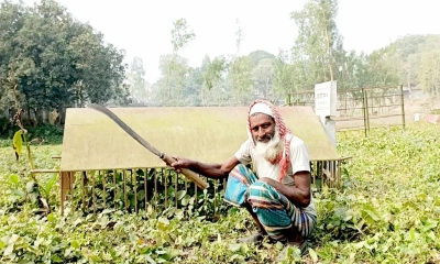 ৩৫ বছর ধরে মৃতের সেবায় খালেক