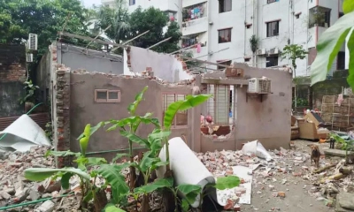 খিলগাঁওয়ে বসতবাড়িতে হামলা ও লুটপাট, এলাকায় উত্তেজনা