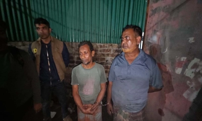 খুলনায় অস্ত্র তৈরির কারখানার সন্ধান, আটক ৪