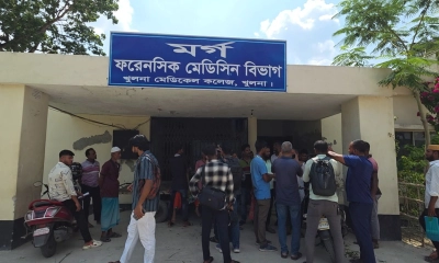 বন্ধুর স্ত্রীকে বিয়ে করার জেরে যুবককে কুপিয়ে হত্যা
