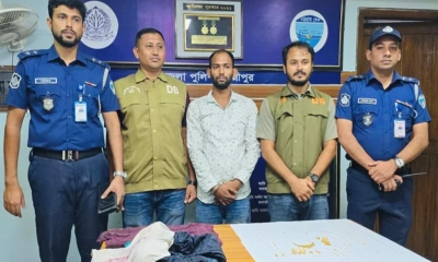 টাকা ও স্বর্ণালঙ্কার লুটে নিতে মামি ও মামাতো বোনকে জবাই করে হত্যা