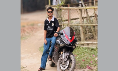 কিশোরগঞ্জে মোটরসাইকেল-মাইক্রোবাসের মুখোমুখি সংঘর্ষ, কলেজছাত্র নিহত