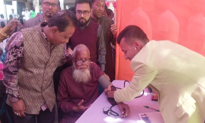 কুয়াকাটায় যুবদলের ফ্রি মেডিকেল ক্যাম্প