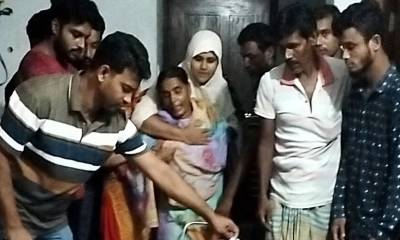 বাসা থেকে স্ত্রীর লাশ উদ্ধার, স্বামীকে খুঁজছে পুলিশ