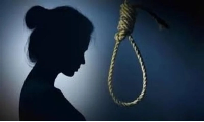 রাজধানীতে মাদ্রাসা ছাত্রীর ঝুলন্ত মরদেহ উদ্ধার