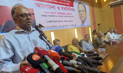ফ্যাসিবাদবিরোধী ঐক্য অটুট রাখতে হবে: মাহমুদুর রহমান