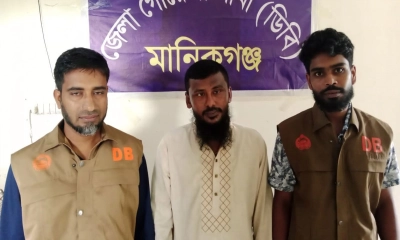 গ্রেপ্তারকৃত সেলিম ভান্ডারী।  ছবি- রূপালী বাংলাদেশ